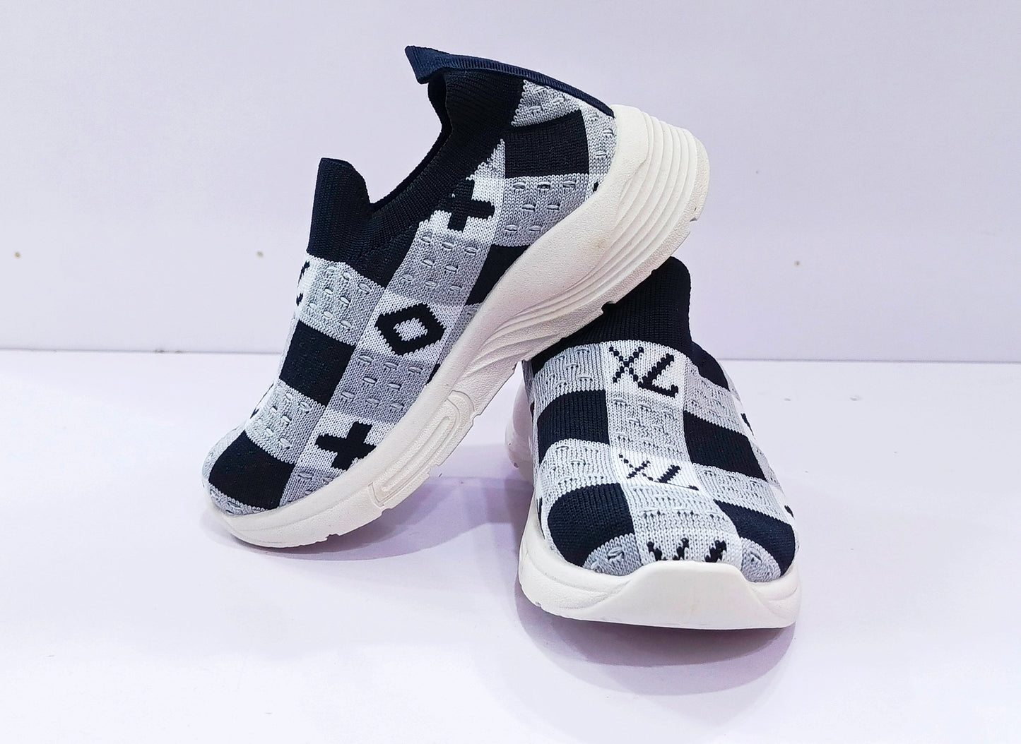 Kids' Canvas Running Shoes